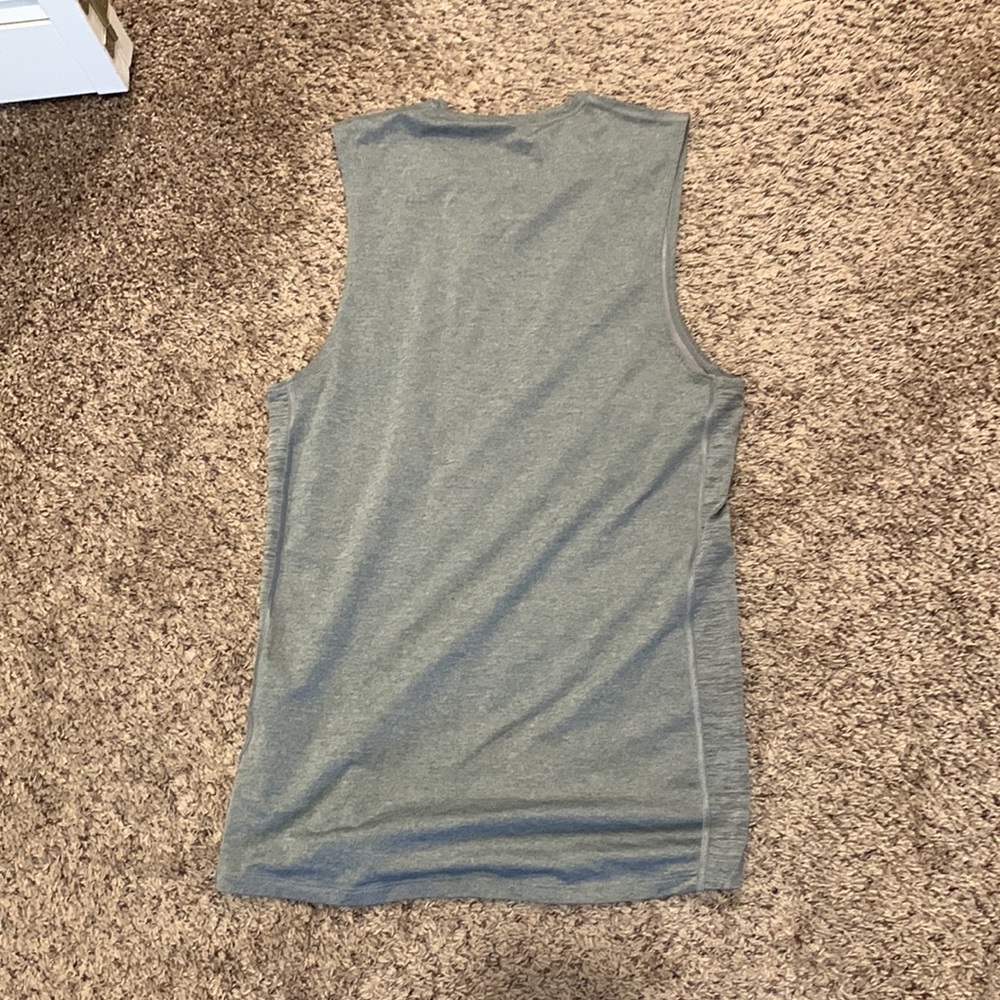 Nike Dri-Fit Tee - Picture 6 of 6